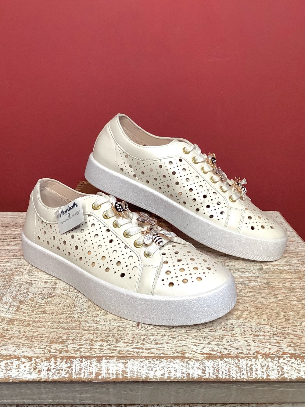 DV Roxanne Off White Airy Platform Sneakers Bee & Butterfly Bling Charms - Picture 6 of 16